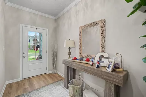 Entry Way - 4010 Chakeres Ave, Springfield, OH 45505 photo 1 of 4