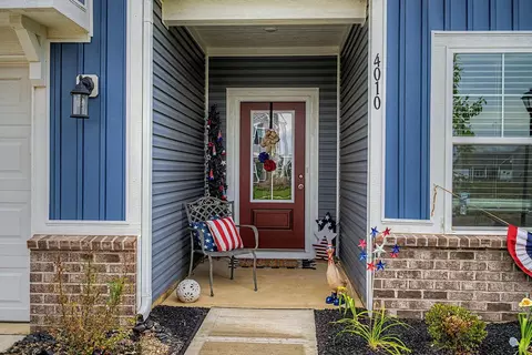Exterior - 4010 Chakeres Ave, Springfield, OH 45505 photo 4 of 10