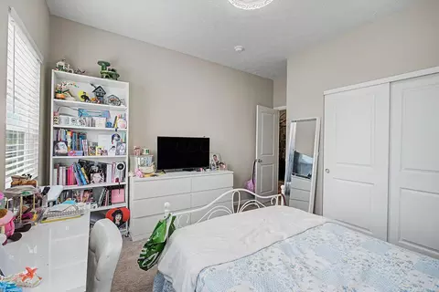 Bedroom - 4010 Chakeres Ave, Springfield, OH 45505 photo 5 of 7