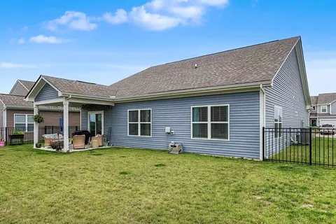 Exterior - 4010 Chakeres Ave, Springfield, OH 45505 photo 7 of 10