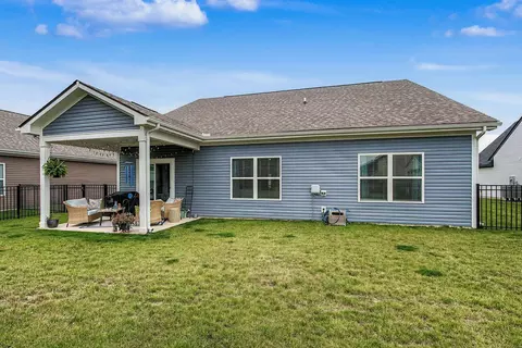 Exterior - 4010 Chakeres Ave, Springfield, OH 45505 photo 6 of 10