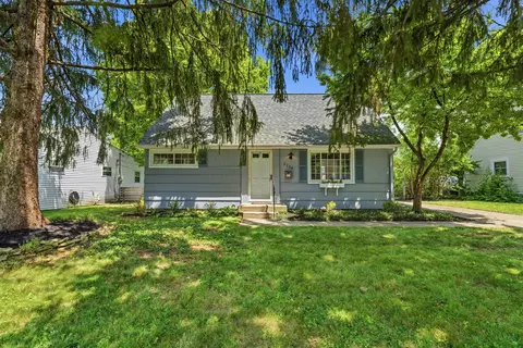 2246 Shrewsbury Rd, Columbus, OH 43221