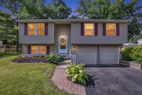 469 Skyline Ln, Pickerington, OH 43147
