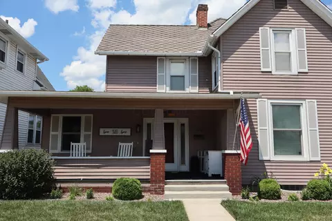 Exterior - 484 E Main St, Circleville, OH 43113 photo 2 of 8