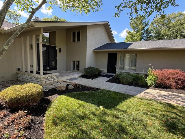 4499 Summit Ridge Dr, Columbus, OH 43220