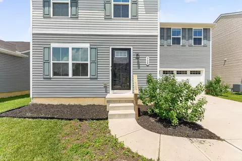 Exterior - 508 Skyway Dr, Springfield, OH 45505 photo 2 of 8