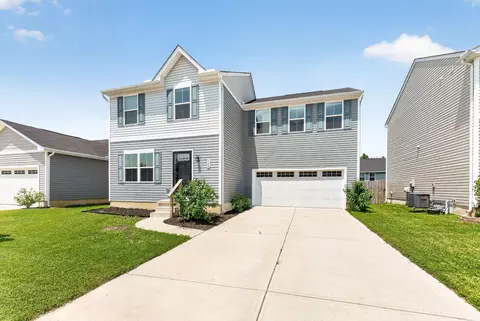 Exterior - 508 Skyway Dr, Springfield, OH 45505 photo 3 of 8