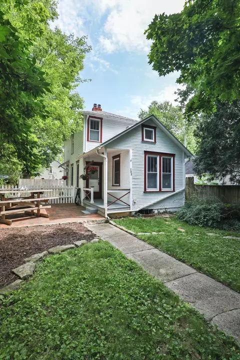 588 Midgard Rd, Columbus, OH 43202