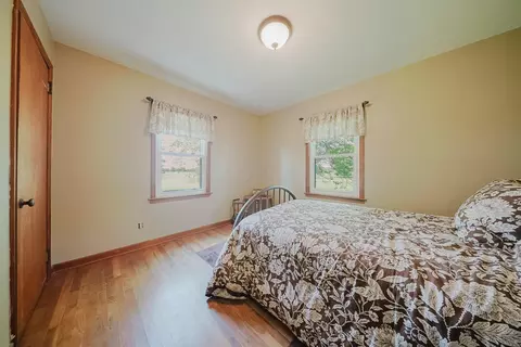 Bedroom - 587 Bethlehem Rd W, Prospect, OH 43342 photo 4 of 8