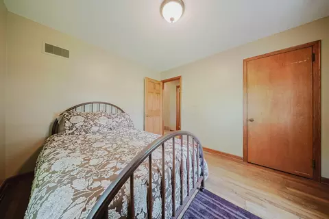 Bedroom - 587 Bethlehem Rd W, Prospect, OH 43342 photo 6 of 8