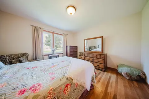 Bedroom - 587 Bethlehem Rd W, Prospect, OH 43342 photo 3 of 8