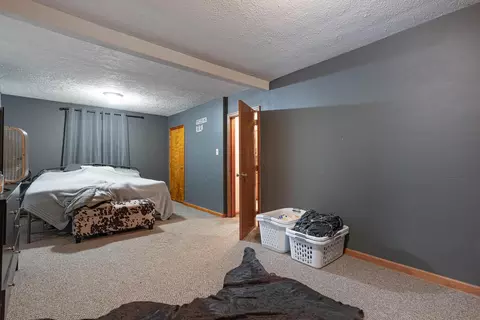 Bedroom - 1100 W North St, Springfield, OH 45504 photo 1 of 3