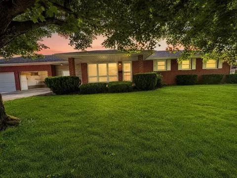 323 Fair Ave, Mcarthur, OH 45651