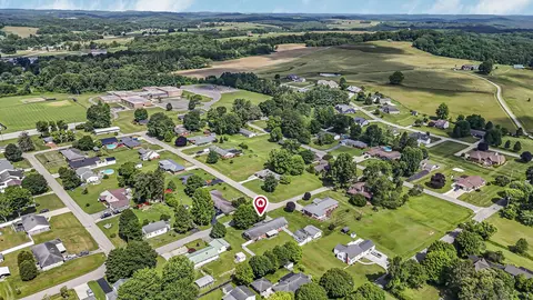 View/Area - 323 Fair Ave, Mcarthur, OH 45651 photo 6 of 7