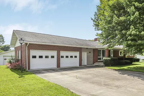 Exterior - 323 Fair Ave, Mcarthur, OH 45651 photo 3 of 16