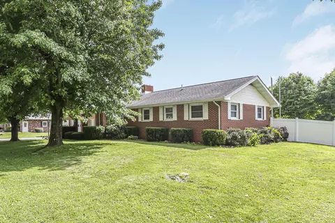 Exterior - 323 Fair Ave, Mcarthur, OH 45651 photo 5 of 16