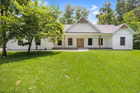 9925 Seneca Dr, Huntsville, OH 43324