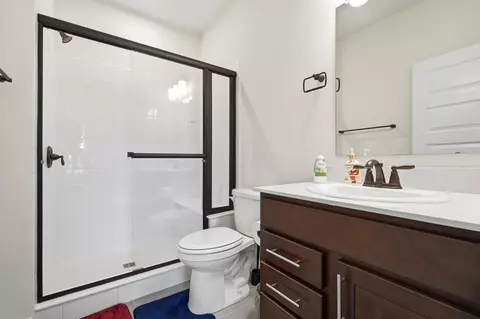 Bath - 3174 Stogen Ct, Delaware, OH 43015 photo 1 of 8