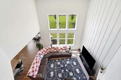 Entry Way - 3174 Stogen Ct, Delaware, OH 43015 photo 8 of 10
