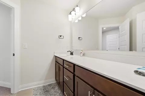 Bath - 3174 Stogen Ct, Delaware, OH 43015 photo 7 of 8