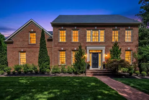 7698 N Goodrich Sq, New Albany, OH 43054