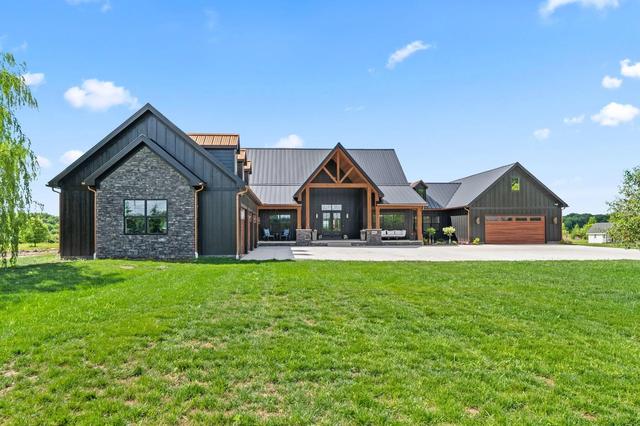 8891 Brock Rd, Plain City, OH 43064