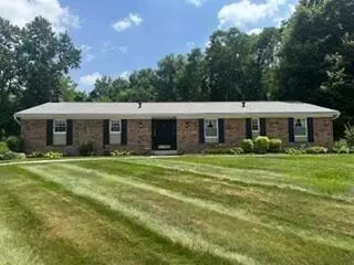 7825 Fairlawn Dr, Pickerington, OH 43147