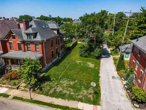 161-163 S 18th St, Columbus, OH 43205