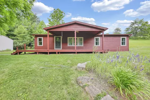 4390 Van Horn Rd SW, Bremen, OH 43107