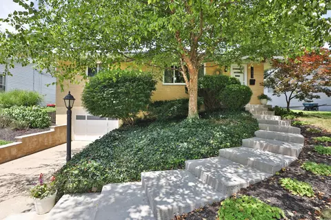 7682 Broadwyn Dr, Reynoldsburg, OH 43068