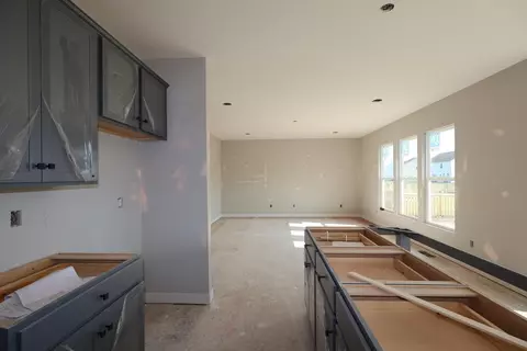 Living - 1735 Kenneth Dr, Delaware, OH 43015 photo 3 of 3