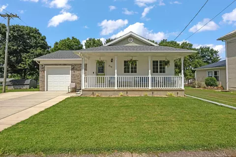 315 Lincoln Ave, Pleasantville, OH 43148
