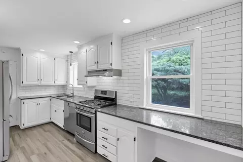 Kitchen - 3145 E Broad St, Columbus, OH 43209 photo 1 of 11