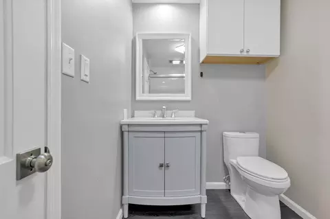 Bath - 3145 E Broad St, Columbus, OH 43209 photo 3 of 9
