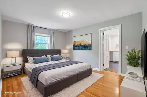 Bedroom - 3145 E Broad St, Columbus, OH 43209 photo 1 of 13