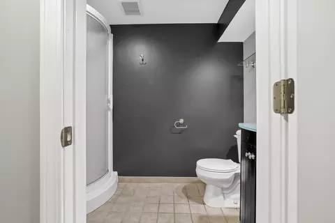 Bath - 3145 E Broad St, Columbus, OH 43209 photo 7 of 9