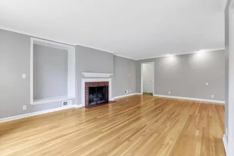 Living - 3145 E Broad St, Columbus, OH 43209 photo 1 of 17