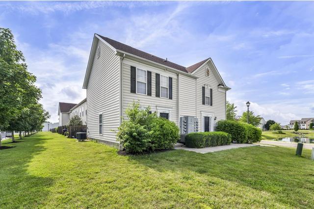 6423 Blue Knoll Dr #49, Canal Winchester, OH 43110