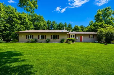 Exterior - 3172 E River Rd, Marion, OH 43302 photo 15 of 20