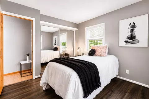 Bedroom - 3172 E River Rd, Marion, OH 43302 photo 5 of 8
