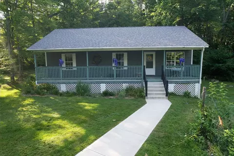 5524 Borah Hill Rd SE, Lancaster, OH 43130