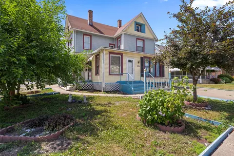 807 1st St NE, Massillon, OH 44646