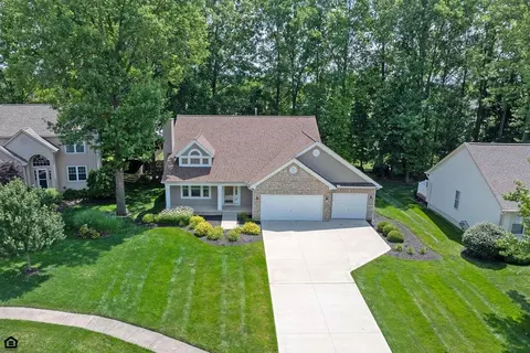 6615 Burbank Pl, Westerville, OH 43082