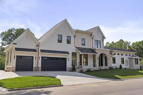 3151 Asbury Dr, Columbus, OH 43221