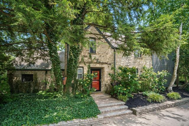 870 Euclaire Ave, Columbus, OH 43209