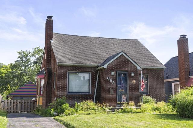 665 E Royal Forest Blvd, Columbus, OH 43214