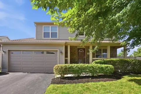 4477 Knoll Crest Dr, Grove City, OH 43123