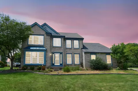 523 Winnard Dr, Columbus, OH 43213