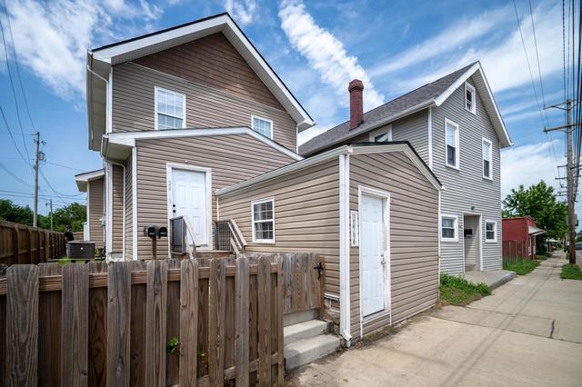 2464 Sullivant Ave, Columbus, OH 43204