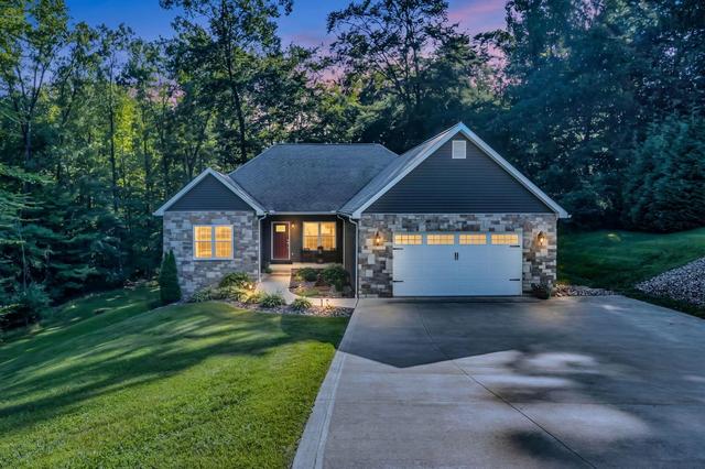 599 Meadowdale Dr, Mansfield, OH 44907